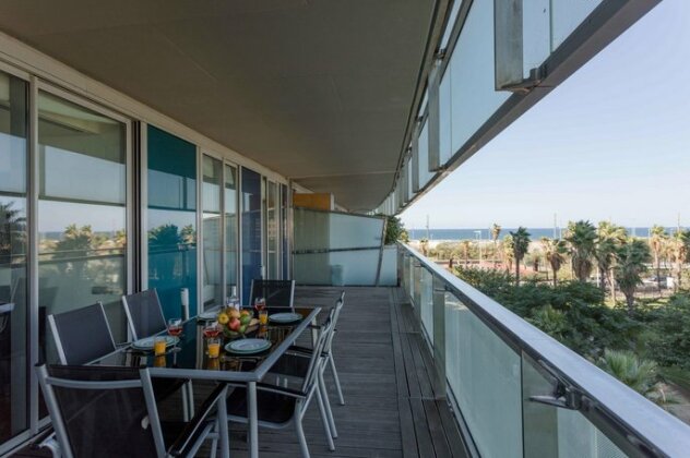 Unique Rentals-Seafront Luxe Suites - Photo4