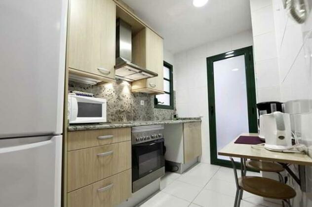 Villarroel Residence Apartments - Photo3