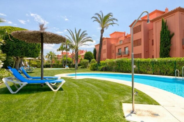 Terracotta Apartments - Photo2