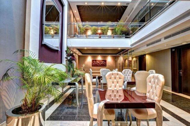 ArtPlatinum Suites & Apartments - Photo2