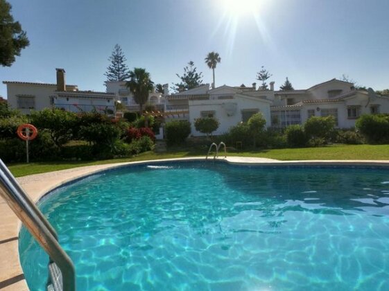 Las Flores Apartments Torremuelle Benalmadena Very close to the beach and train station - Photo2