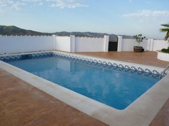 Malaga 101849 3 Bedroom Villa By Mo Rentals