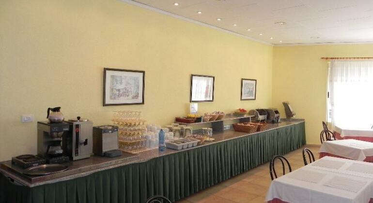 Hotel Avenida Benicasim - Photo3