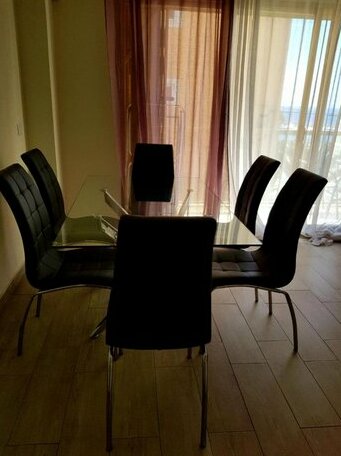 2 Line Of Ponente Beach - Photo2