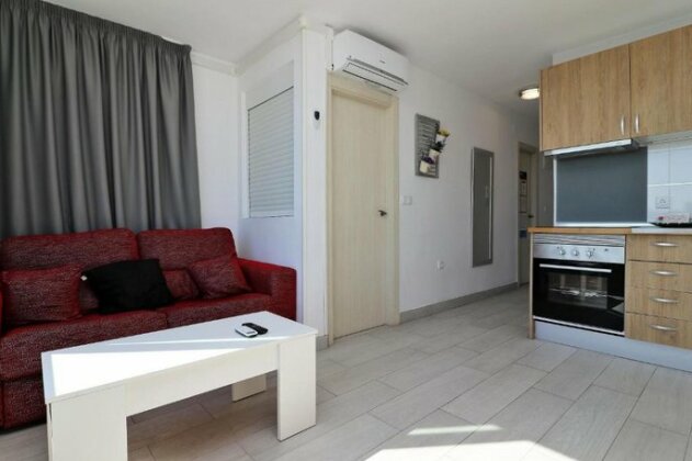 Acuarium 3-19-E - Photo5