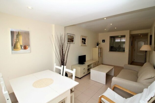 Coblanca 3-105 - Photo2