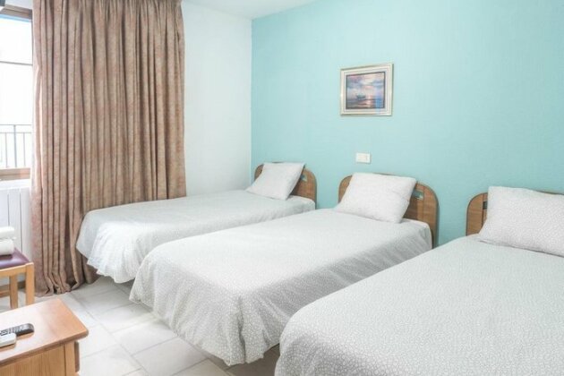 Hostal Del Mar Benidorm - Photo4