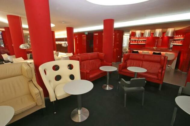 Hotel Oasis Plaza - Photo4