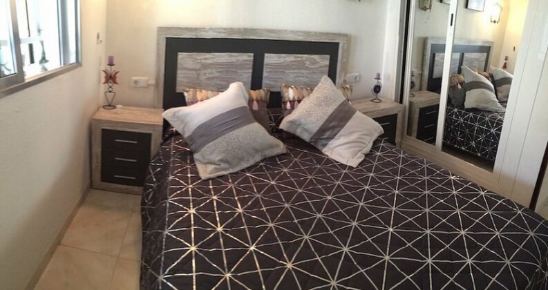 Mediterranean Avenue Apartment - Photo3
