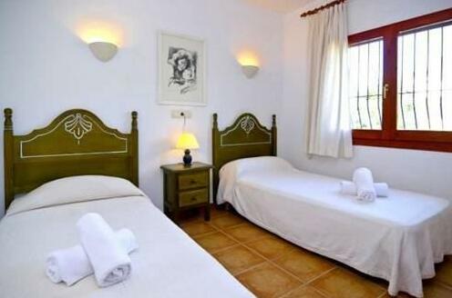 Seven-Bedroom Apartment in Benissa - Photo5