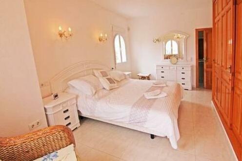Villa with garden and views in Moraira - Photo3