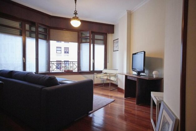 NANA in Bilbao New Apartment Near Alhondiga - Photo2