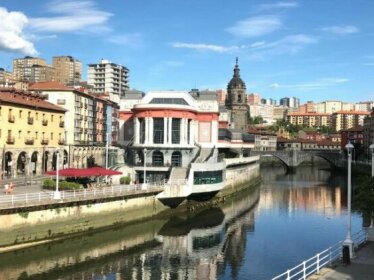 Old Town & River Casco Viejo Bilbao E-BI 1138