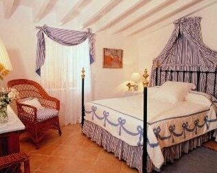 Scott's Hotel - Photo5
