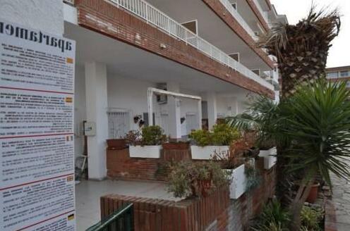 Apartamentos Menorca - Photo3