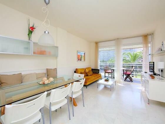 Interhome - Sabanell Central Park - Photo3