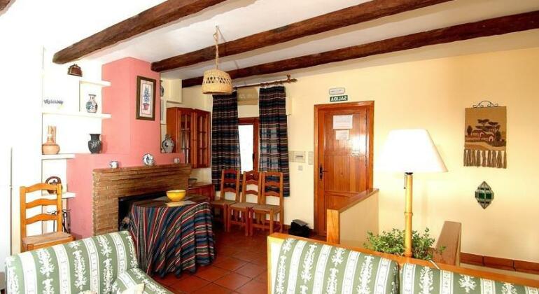 Apartamentos Turisticos Rural Los Tinaos - Photo4