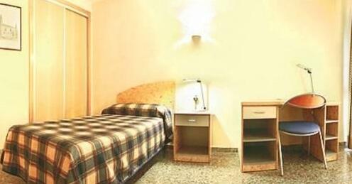 Confort Burjassot Campus University Residence Hotel - Photo2
