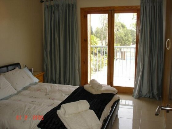 Bed and Breakfast Villa Los Alamos - Photo4