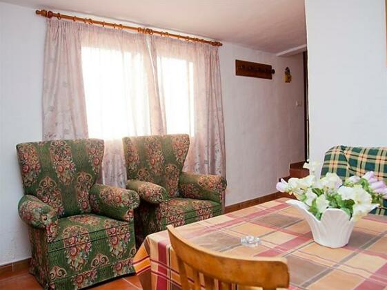 Interhome - Rural Cacin - Photo4