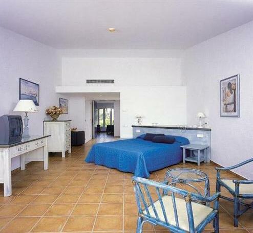 Hotel Calina - Photo2