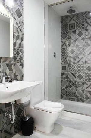 Cadiz Inn Apartments & Suites - Photo4