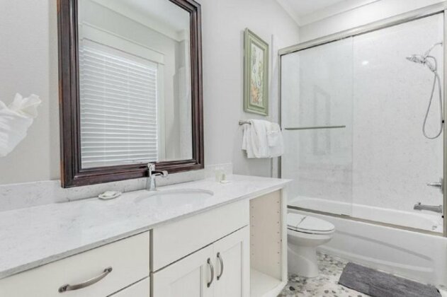 Exclusive Stays in Cadiz - Photo2