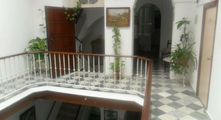 Hostal Centro Sol Cadiz - Photo3