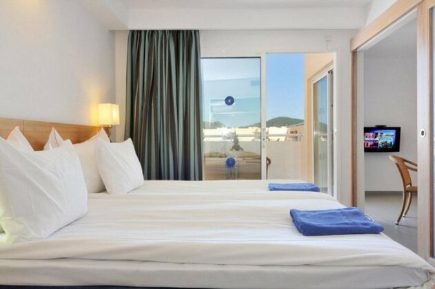 Sunwing Resort and Spa - Photo2