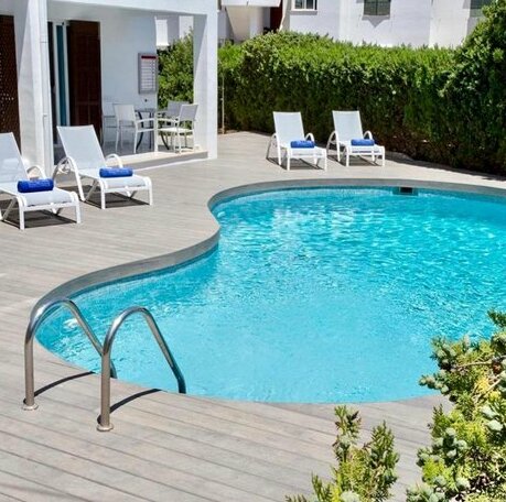 Ferrera Suites - Photo3