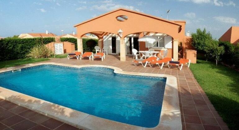 Hotel Villas Begonias Menorca - Photo2