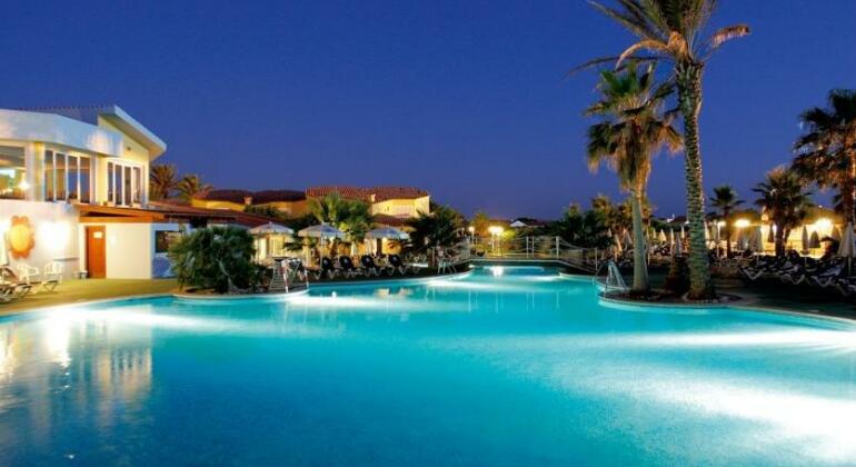 Marinda Garden Aparthotel - Photo2