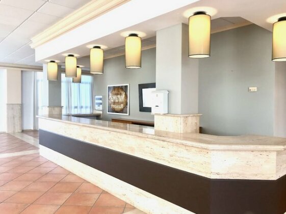 Nuramar Apartments - Photo3