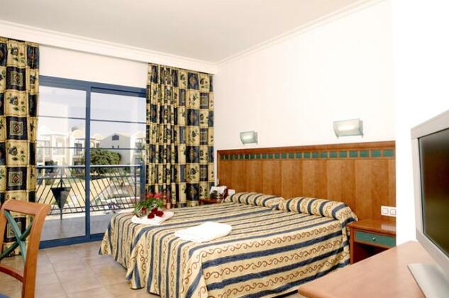 Paradise Club & Spa Hotel - Photo4