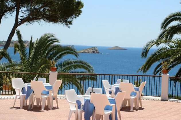 Club Cala Azul - Photo2