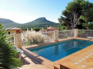 Holiday Home Cala Mezquida CDE140