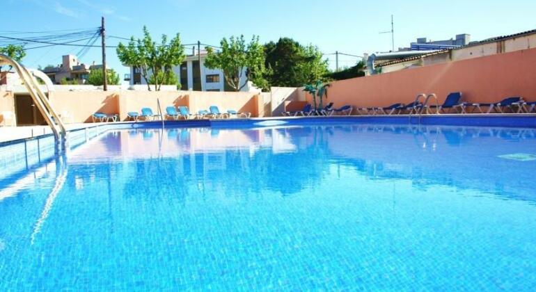Hostal Alcina - Photo4