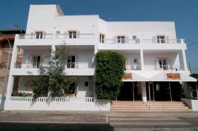 Photo 4