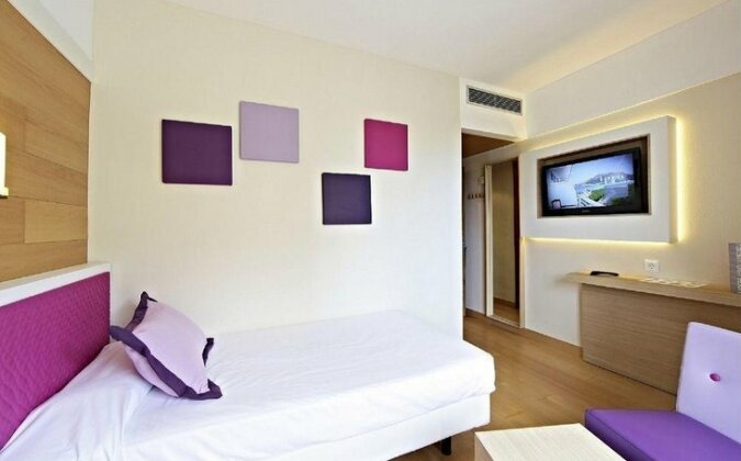 Hotel & Spa S'Entrador Playa - Photo3