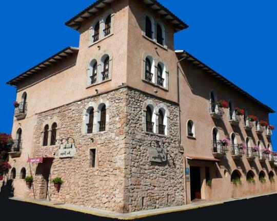 Petit Hotel Ses Rotges
