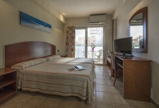 4r Miramar Calafell - Photo4