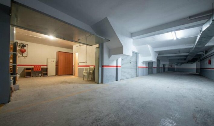 Semi-Detached House 1 R85 - Photo3