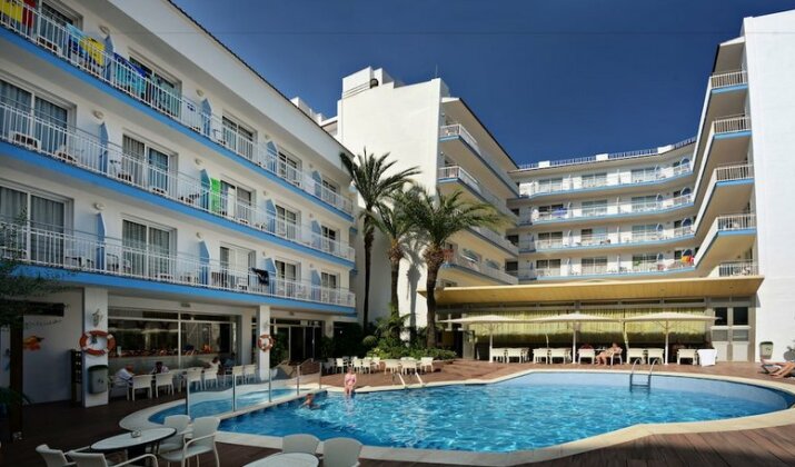 Hotel Miami Calella - Photo2