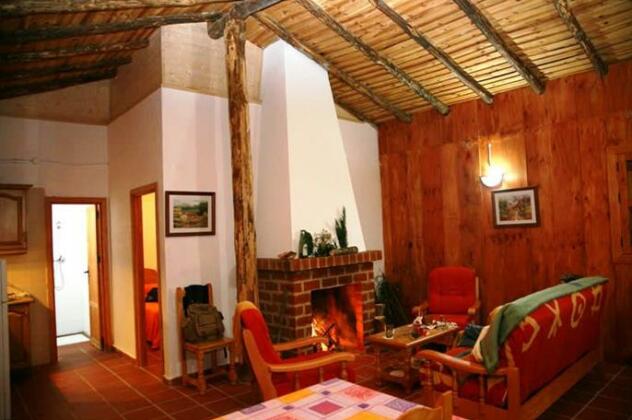 Cabanas De Tentudia - Photo3