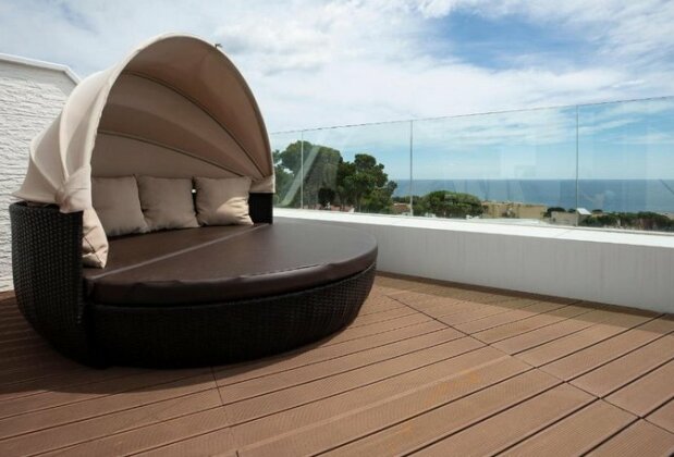MARIVENT Luxury Apartments - Photo4
