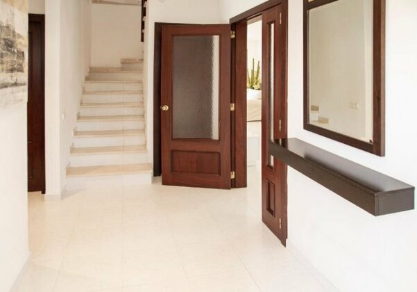 MARIVENT Luxury Apartments - Photo5