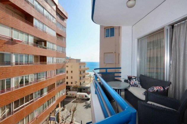 3- Bedroom Apartment In The Centre Of Calpe With Nice Living Room 1 Bathroom - Photo2
