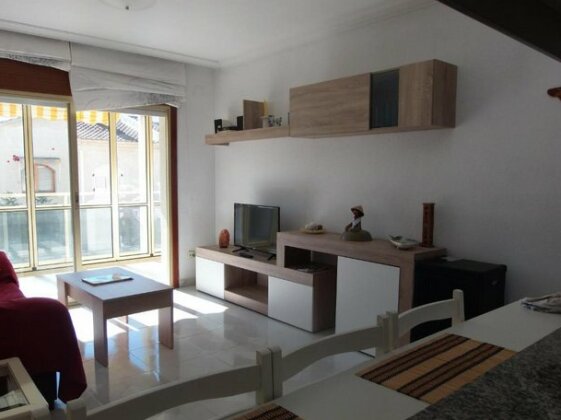 Cozzy flat in a quiet and nice area / Acogedor apartamento en zona tranquila y agradable - Photo2
