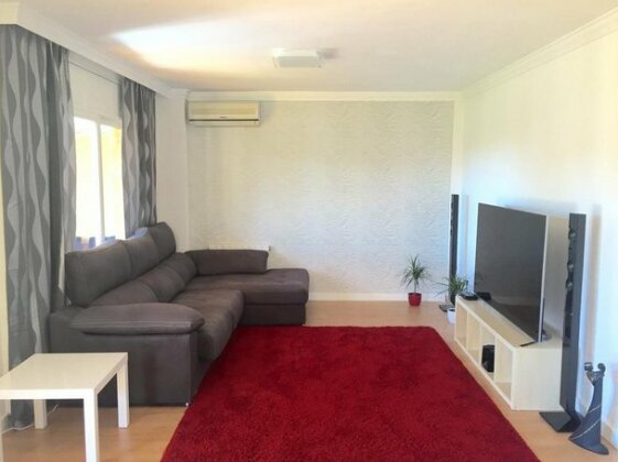 Townhouse Vilafortuny - Photo5