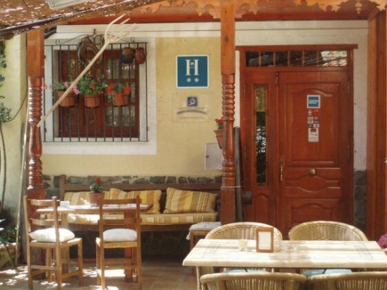 Hostal Restaurante La Muralla Canete - Photo3